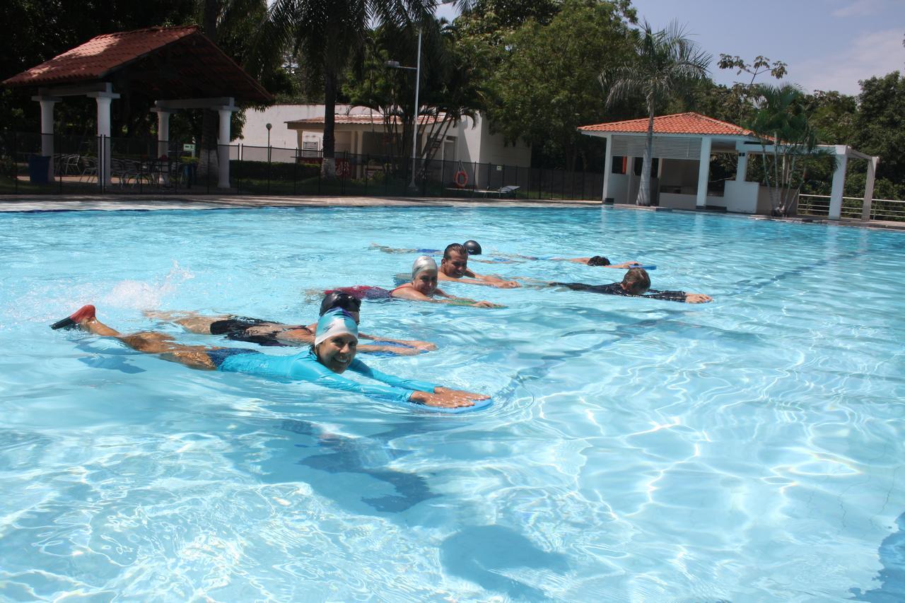 Club Campestre De Neiva Hotel Neiva  Kültér fotó