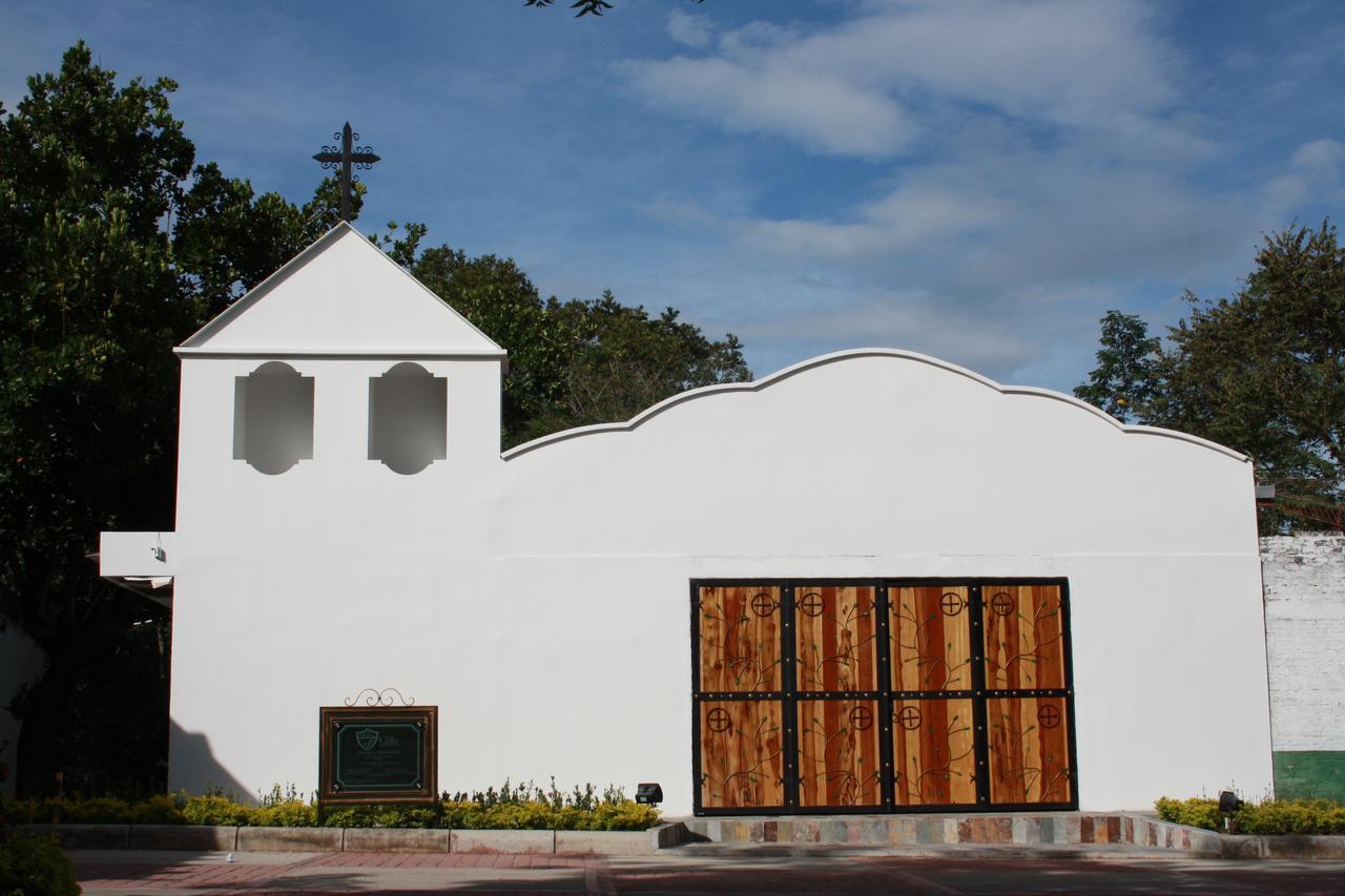 Club Campestre De Neiva Hotel Neiva  Kültér fotó