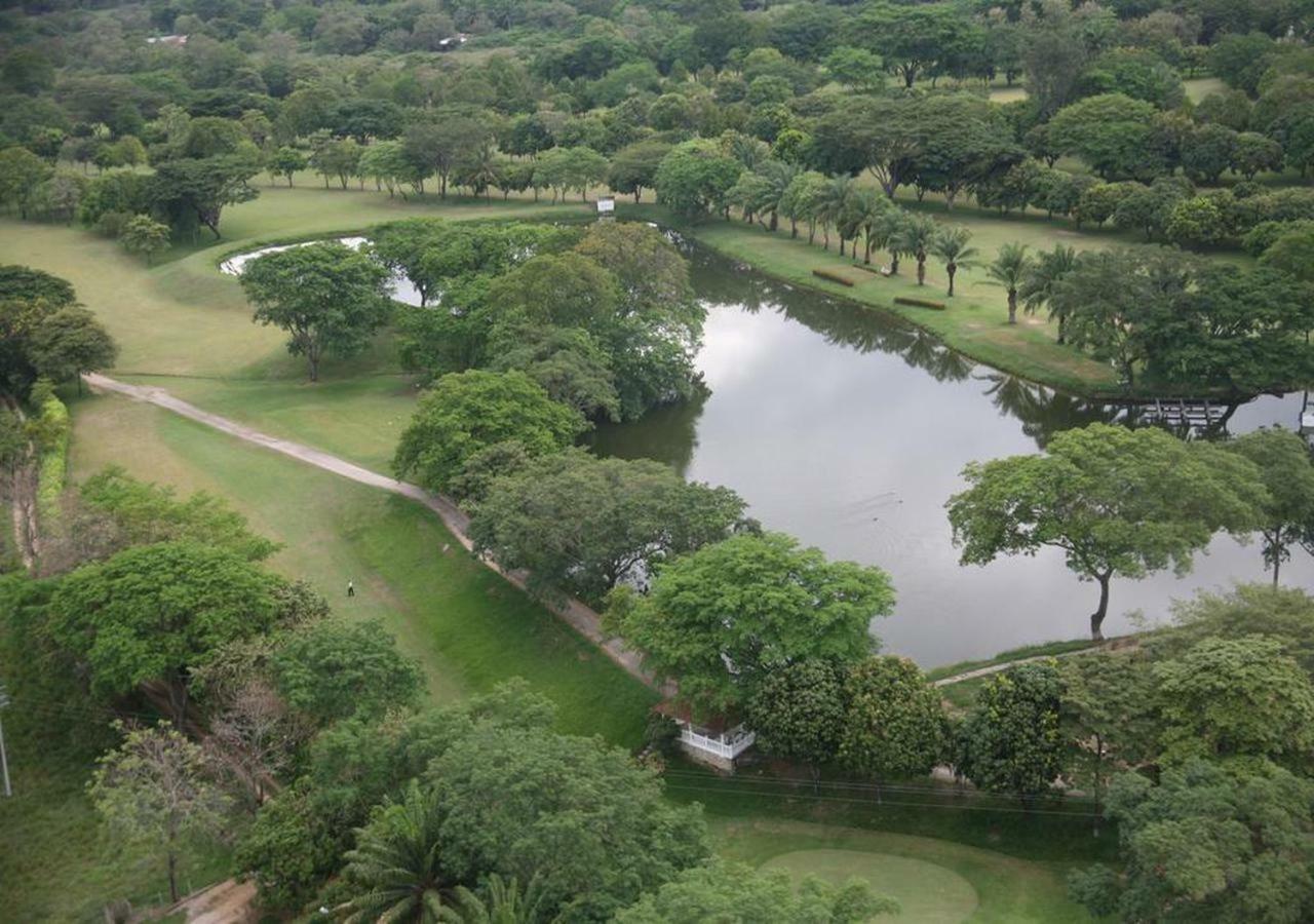 Club Campestre De Neiva Hotel Neiva  Kültér fotó